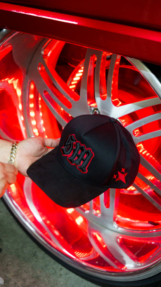 👺 Blk & Red Suede Cap 🧢 [𝕷𝖎𝖒𝖎𝖙𝖊𝖉 𝕰𝖉𝖎𝖙𝖎𝖔𝖓] 💥100 ENTRIES💥