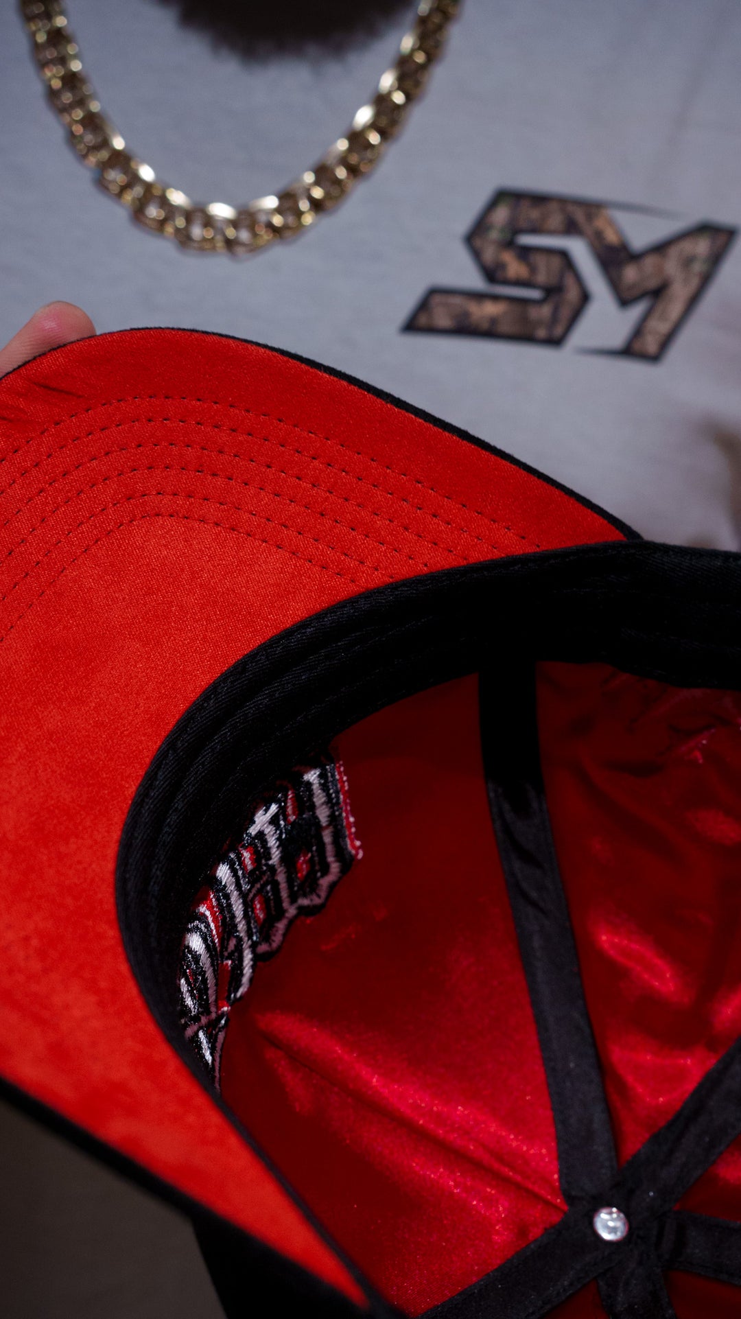 👺 Blk & Red Suede Cap 🧢 [𝕷𝖎𝖒𝖎𝖙𝖊𝖉 𝕰𝖉𝖎𝖙𝖎𝖔𝖓] 💥100 ENTRIES💥