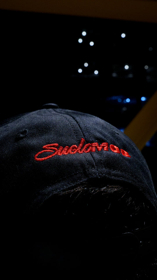 👺 Blk & Red Suede Cap 🧢 [𝕷𝖎𝖒𝖎𝖙𝖊𝖉 𝕰𝖉𝖎𝖙𝖎𝖔𝖓] 💥100 ENTRIES💥