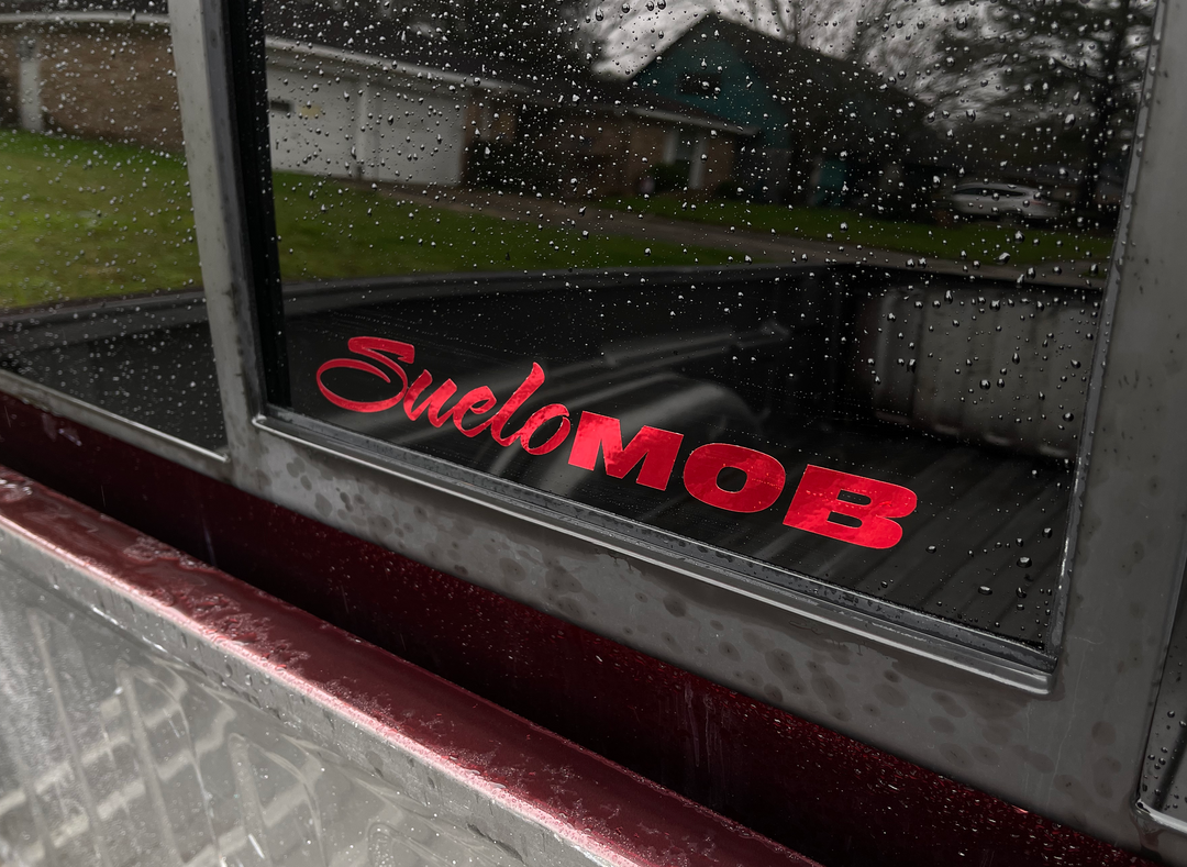 Chrome Red SueloMob Decal